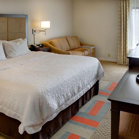 Hampton Inn Harrisonburg - University Екстер'єр фото