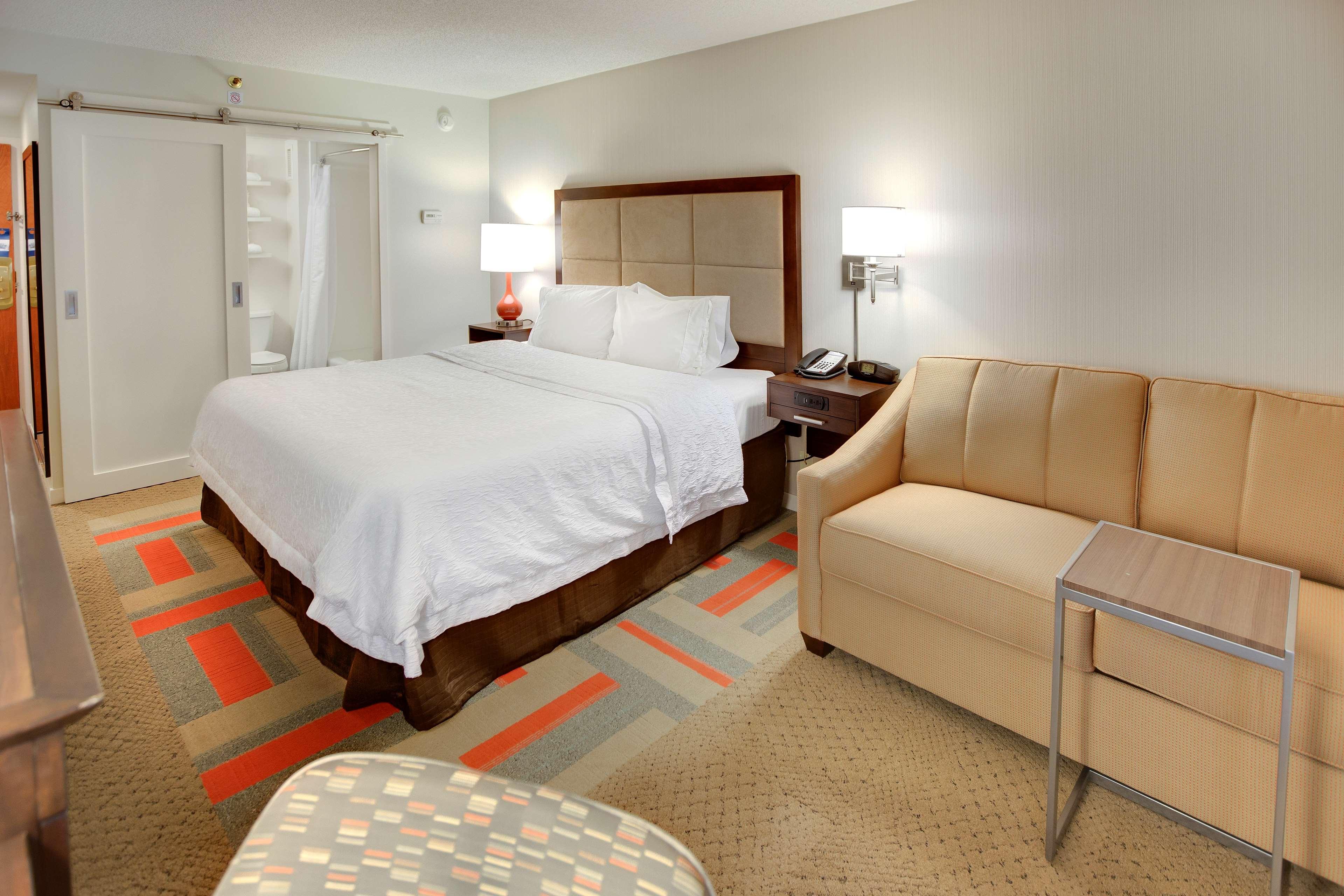 Hampton Inn Harrisonburg - University Екстер'єр фото